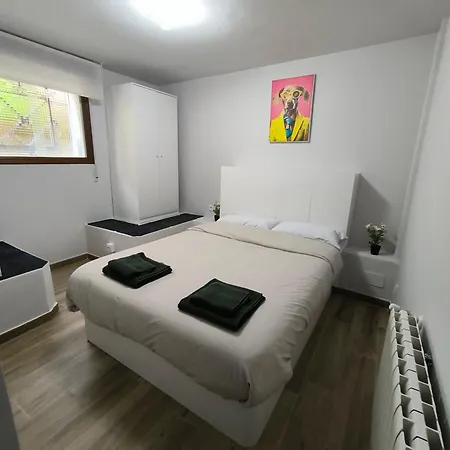 Francisco Palazuelos Apartment *